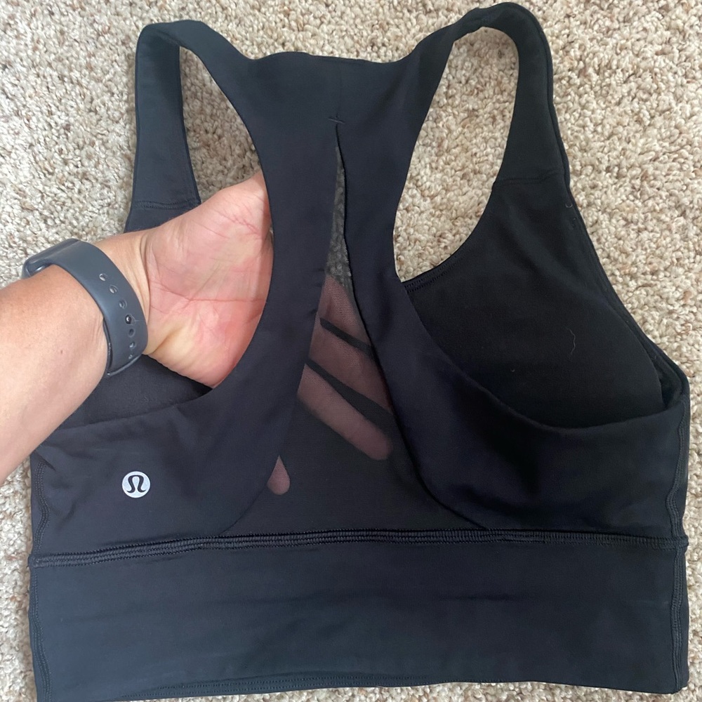COPY - Lululemon Invigorate Bra Size 6